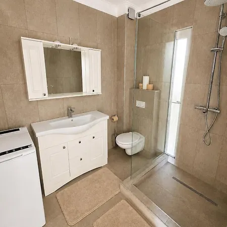 Roco Tower Mamaia Sea View Appartement *
